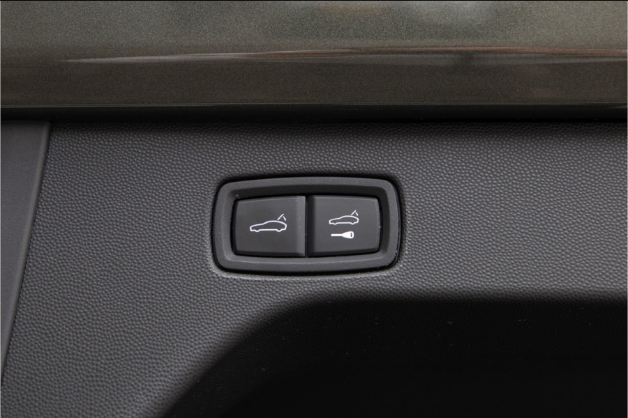 Porsche Macan Turbo Off-Road Design, Massage, Pano, Luchtvering VOL