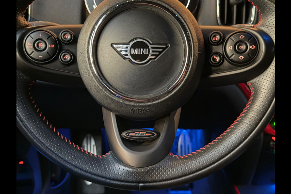 MINI Countryman Cooper S E ALL4 John Cooper Works. Pano - HK