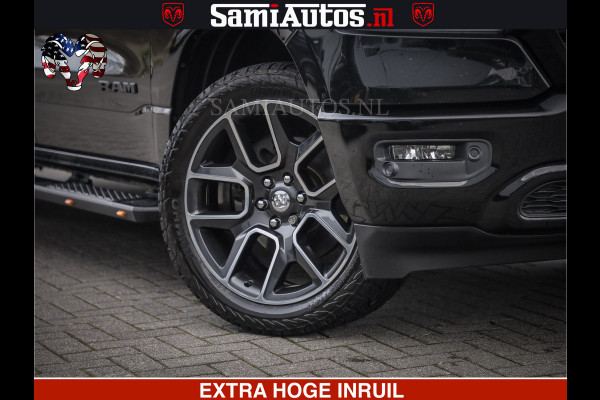 Dodge Ram 1500 SPORT 5.7 V8 HEMI | HUIF | 4x4 | OPEN UITLAAT KLEP | PANORAMA DAK | CREW CAB | 5 PERSOONS DUBBELE CABINE DC | GRIJSKENTEKEN |