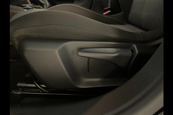 Opel Corsa 1.2 Edition AIRCO NAVI CRUISE BLUETOOTH PDC VELGEN ELEK RAMEN CENT VERG ZEER NETTE AUTO