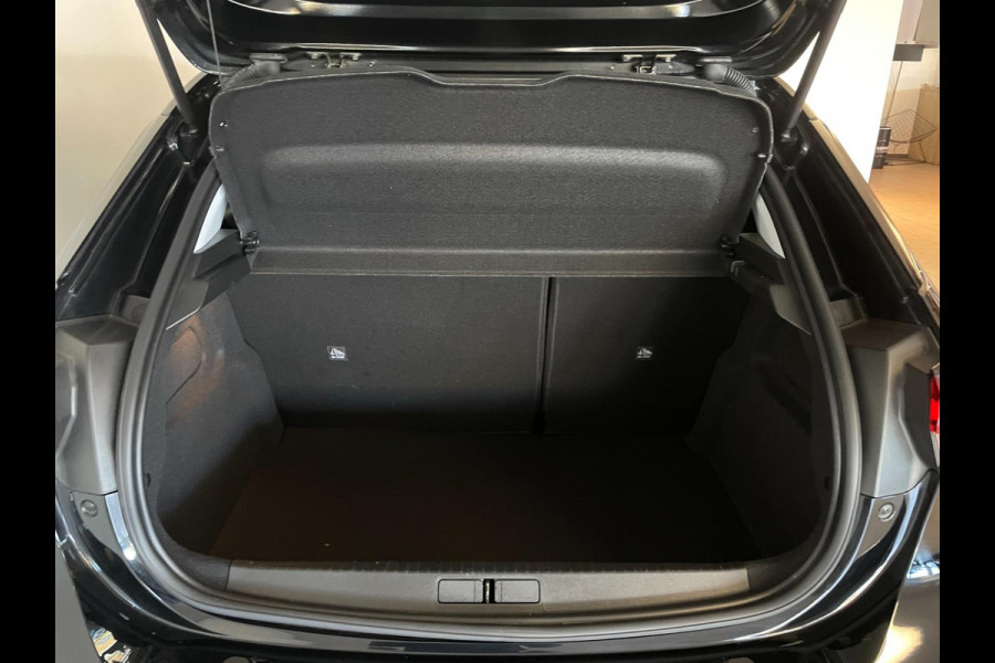 Opel Corsa 1.2 Edition AIRCO NAVI CRUISE BLUETOOTH PDC VELGEN ELEK RAMEN CENT VERG ZEER NETTE AUTO