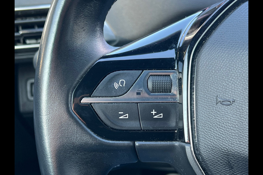 Peugeot 3008 1.2 PureTech Allure Pack Business | TREKHAAK | CAMERA | CLIMA | CARPLAY | LEDER/STOF | PDC 2X | NAVI