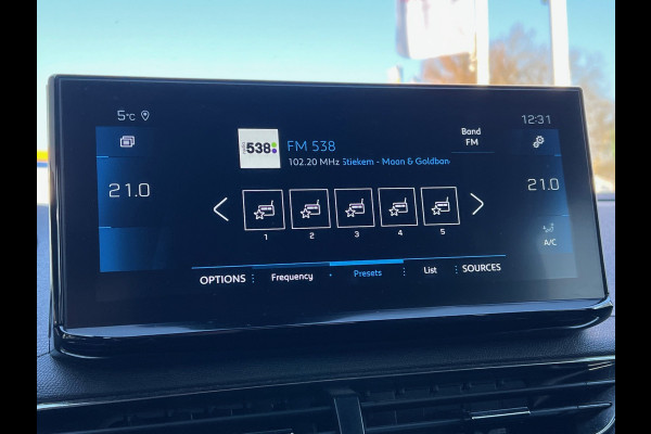 Peugeot 3008 1.2 PureTech Allure Pack Business | TREKHAAK | CAMERA | CLIMA | CARPLAY | LEDER/STOF | PDC 2X | NAVI