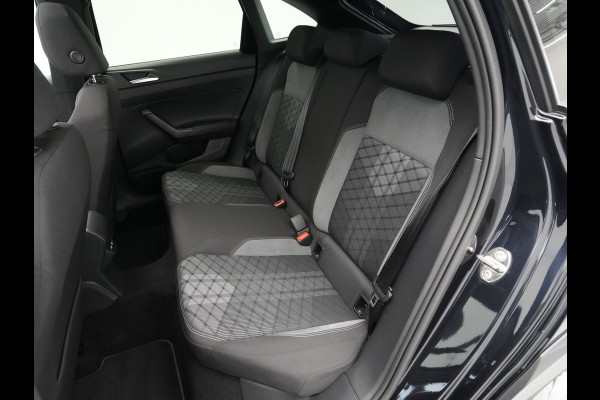 Volkswagen Taigo 1.0 TSI 110pk DSG R-Line Panorama Navi via App Pdc Acc Lane Assist