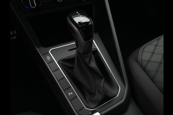 Volkswagen Taigo 1.0 TSI 110pk DSG R-Line Panorama Navi via App Pdc Acc Lane Assist