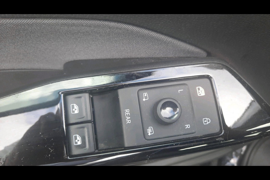 Volkswagen ID.3 204pk Pro Life 58 kWh Navigatie App Connect Parkeersensoren Demo Jesse