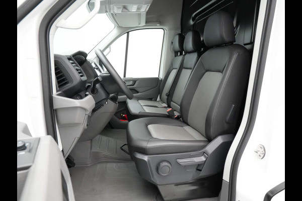 Volkswagen Crafter L3H3 2.0 TDI 102pk 3.0T / Navigatie / Airco / Bijrijdersbank