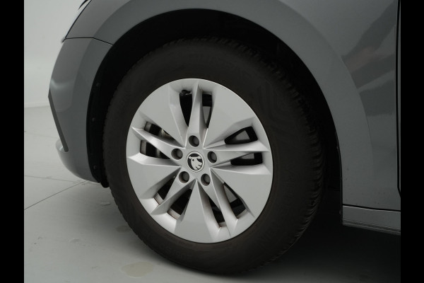 Škoda Octavia Combi 1.0 TSI 110pk Business Edition Trekhaak Navigatie Keyless Clima