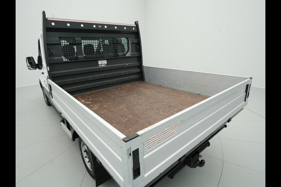 Ford Transit Dubbele Cabine Pick-Up 310 2.0 TDCI 96kW 130PK L2H1 Ambiente Airco Bluetooth Trekhaak 7 persoons