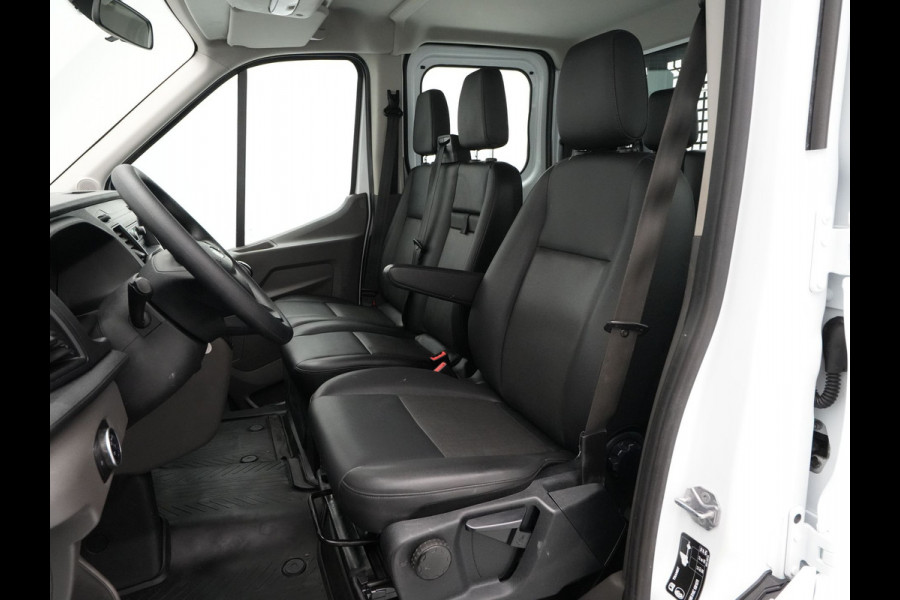 Ford Transit Dubbele Cabine Pick-Up 310 2.0 TDCI 96kW 130PK L2H1 Ambiente Airco Bluetooth Trekhaak 7 persoons