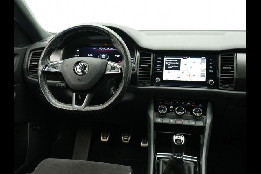 Škoda Kodiaq 1.5 TSI 150pk Sportline Business Panorama Camera Stoelverwarming Acc Carplay