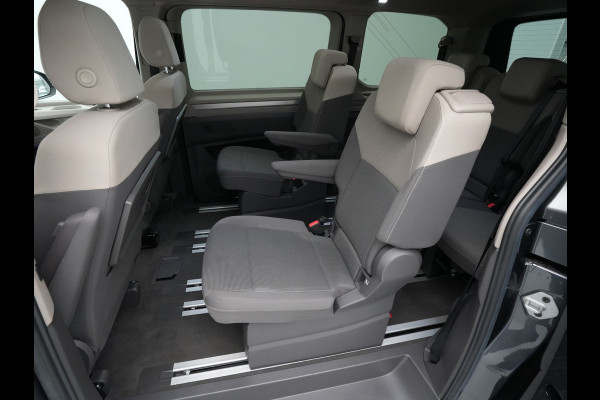 Volkswagen Multivan L1H1 1.4 PHEV eHybrid 218pk DSG Life / Automaat / Panorama dak / Trekhaak / El. schuifdeuren