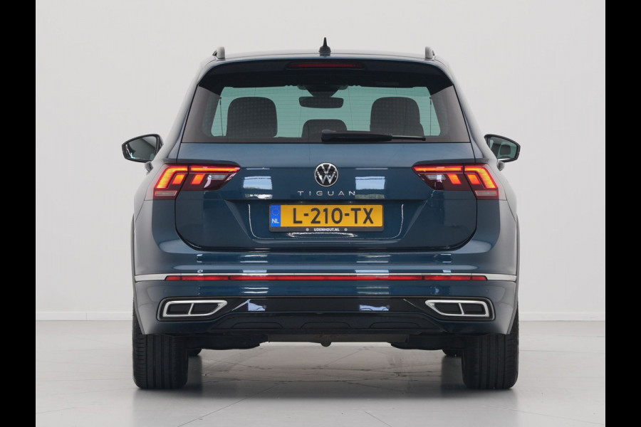 Volkswagen Tiguan 1.5 TSI 150pk DSG R-Line Navigatie Wegkl. trekhaak Acc Elek. kofferklep Autobedrijf van den Bosch