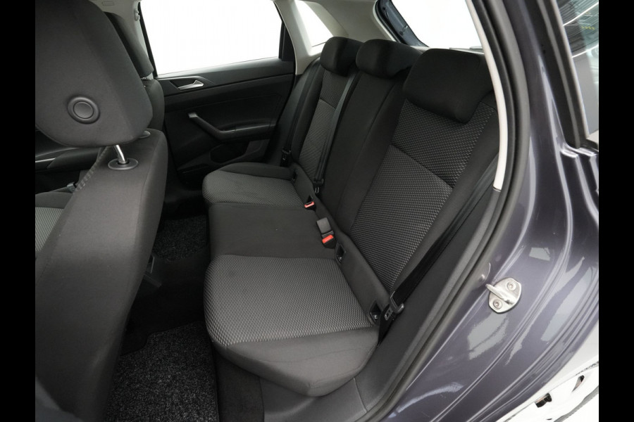 Volkswagen Polo 1.0 TSI 95pk Navi via App Cruise Airco Lichtsensor