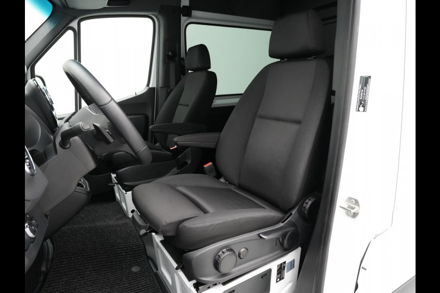 Mercedes-Benz Sprinter Dubbele Cabine 319 2.0 CDI 140kW 190PK L3H3 AUT Navigatie Trekhaak Camera Stoelverwarming