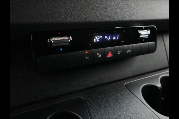 Mercedes-Benz Sprinter Dubbele Cabine 319 2.0 CDI 140kW 190PK L3H3 AUT Navigatie Trekhaak Camera Stoelverwarming