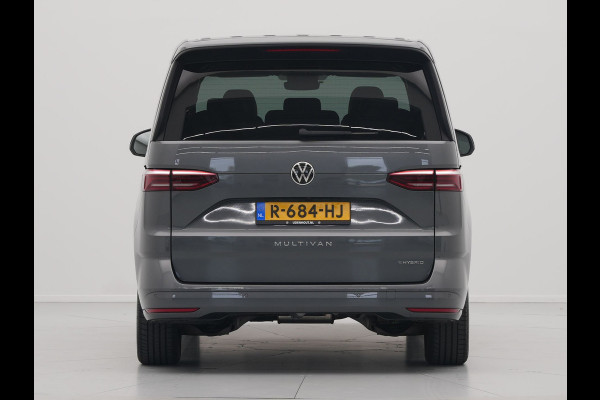 Volkswagen Multivan L1H1 1.4 PHEV eHybrid 218pk DSG Life / Automaat / Panorama dak / Trekhaak / El. schuifdeuren