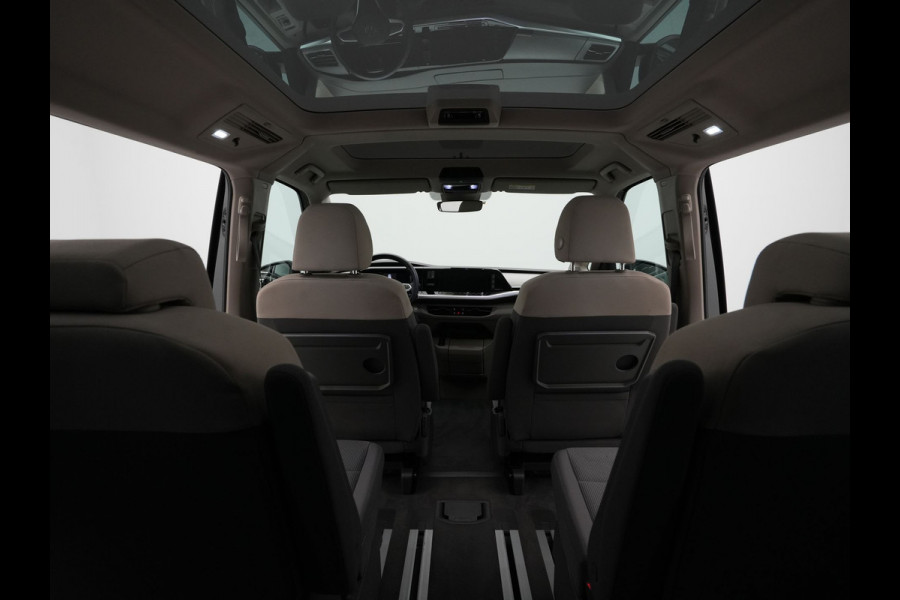 Volkswagen Multivan L1H1 1.4 PHEV eHybrid 218pk DSG Life / Automaat / Panorama dak / Trekhaak / El. schuifdeuren