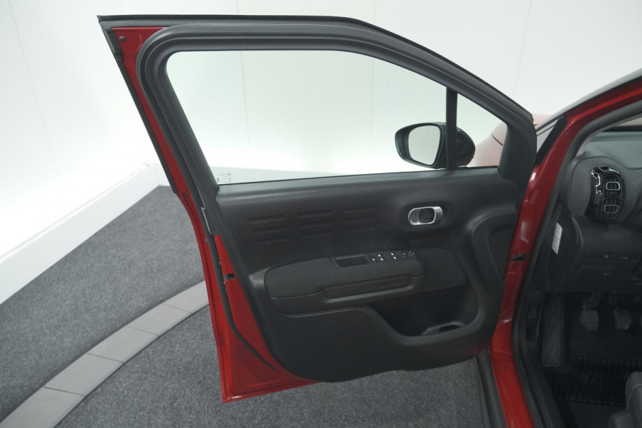 Citroën C3 Aircross PureTech 110 Feel | Trekhaak | Camera | Apple Carplay