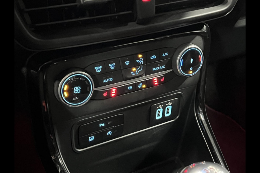 Ford EcoSport 1.0 EcoBoost ST-Line Trekhaak | Cruise C. | Stoel-/stuurverwarming | Navigatie | Achteruitrij camera | Carplay