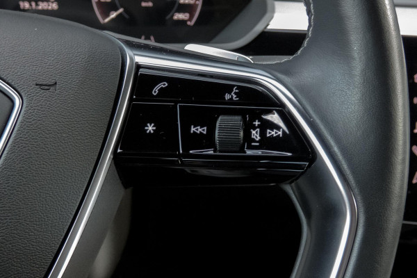 Audi e-tron Sportback S quattro 95 kWh | S-LINE | STUURVERWARMING | RS-STOELEN |B&O| TREKHAAK | CAMERA
