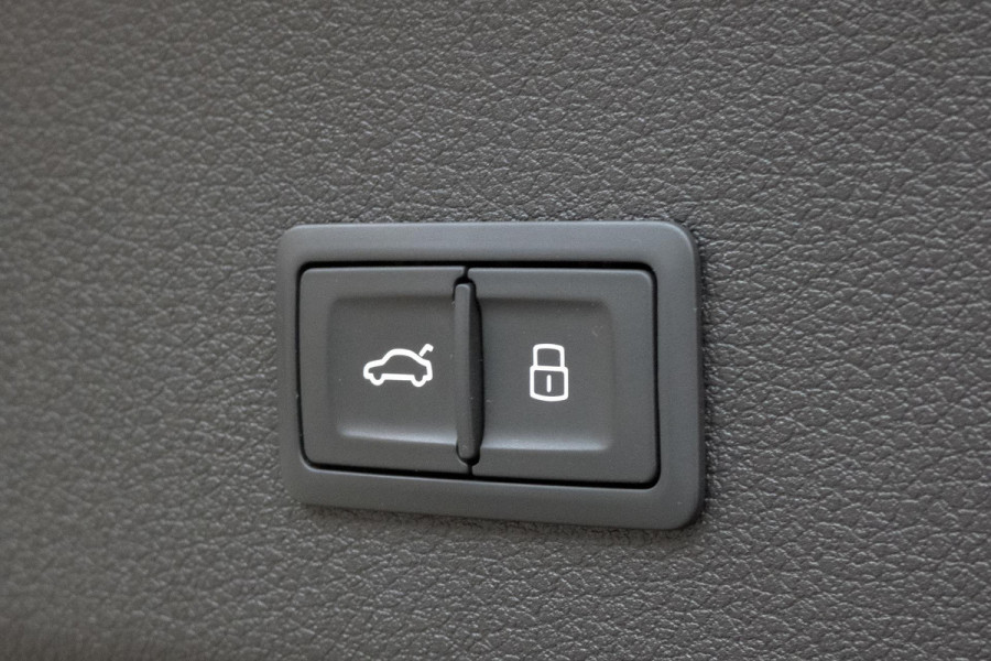 Audi e-tron Sportback S quattro 95 kWh | S-LINE | STUURVERWARMING | RS-STOELEN |B&O| TREKHAAK | CAMERA