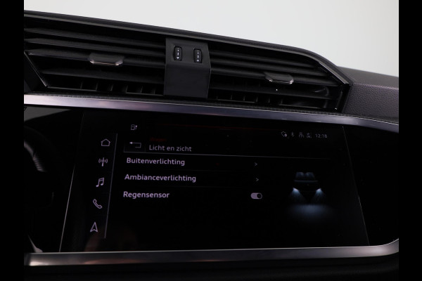 Audi Q3 45 TFSI e S edition 245pk | Navigatie | Trekhaak | Adaptieve cruise controle | 3 spaaks afgevlakt stuurwiel | 19 inch Lichtmetalen velgen