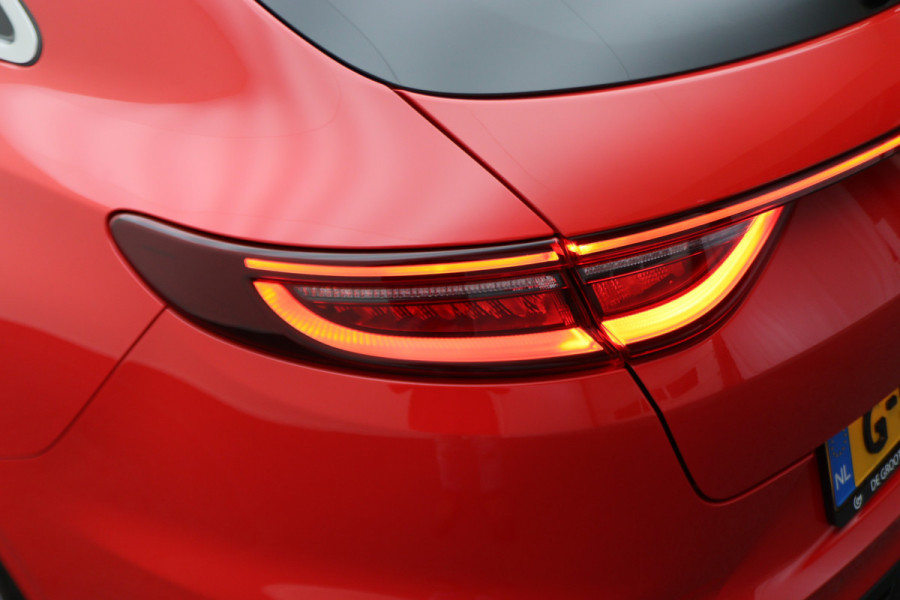 Kia ProCeed 1.0 T-GDI GT-Line Panoramadak, Camera, Cruise, Apple Carplay, Verwarmd Stuurwiel, 17''