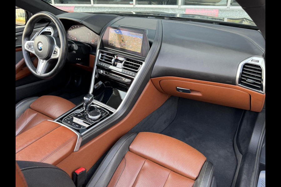 BMW 8 Serie M850i xDrive High Executive / 20 Inch / Active Cruise control / M Carbon exterieur / Soft close / Active Steering / Laserlicht