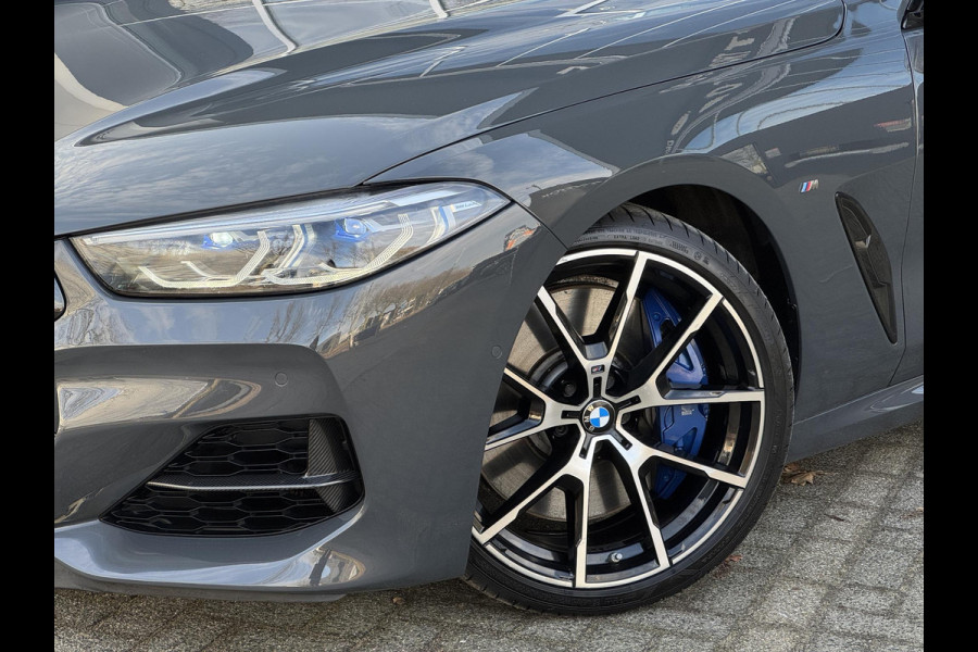 BMW 8 Serie M850i xDrive High Executive / 20 Inch / Active Cruise control / M Carbon exterieur / Soft close / Active Steering / Laserlicht