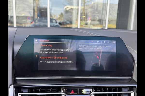 BMW 8 Serie M850i xDrive High Executive / 20 Inch / Active Cruise control / M Carbon exterieur / Soft close / Active Steering / Laserlicht