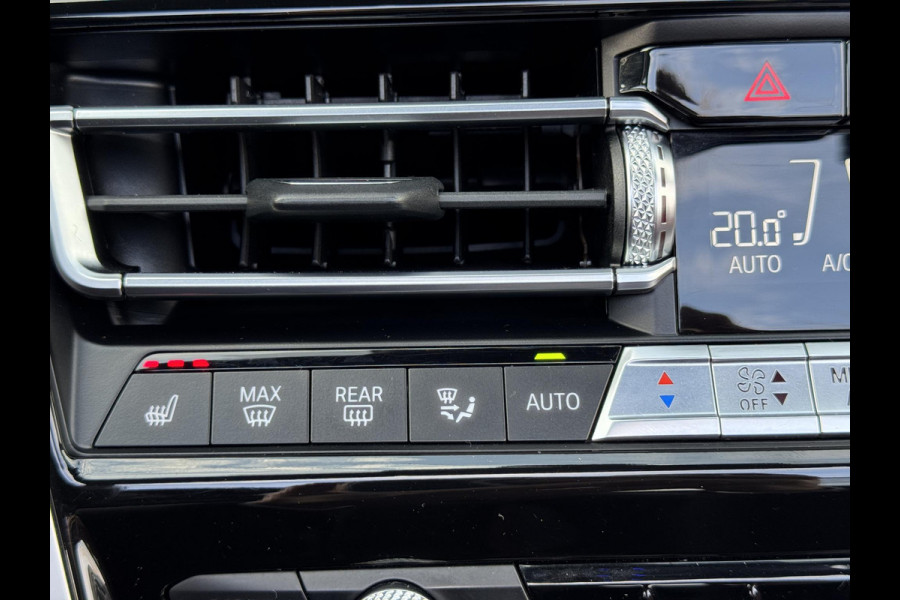 BMW 8 Serie M850i xDrive High Executive / 20 Inch / Active Cruise control / M Carbon exterieur / Soft close / Active Steering / Laserlicht