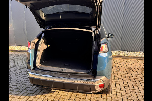 Peugeot 3008 1.2 PureTech Allure | 18"velgen | Camera achter | Navigatie | Carplay/Android | Cimatecontrol | Cruisecontrol