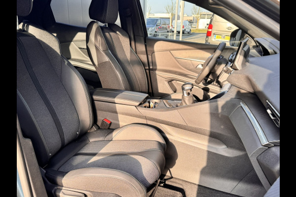 Peugeot 3008 1.2 PureTech Allure | 18"velgen | Camera achter | Navigatie | Carplay/Android | Cimatecontrol | Cruisecontrol