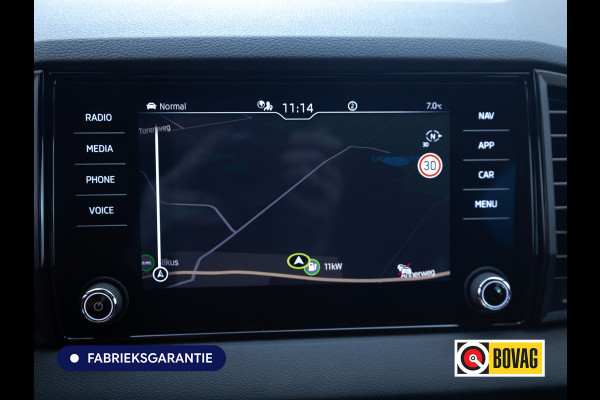 Škoda Karoq 1.5 TSI ACT Sportline Business DSG | Panoramadak | Trekhaak wegklapbaar | Elec. achterklep | Stoel- en Stuurverwarming, Adaptieve Cruise