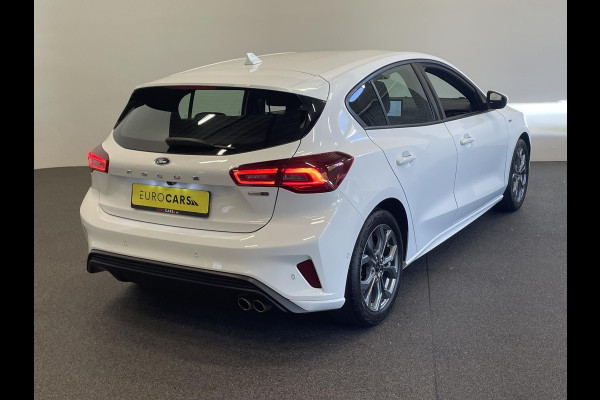 Ford Focus 1.0 Focus 125 PK HB ST-Line Automaat Navigatie Climate control cruise control Carplay LM velgen Parkeersensoren Led Matrix koplampen