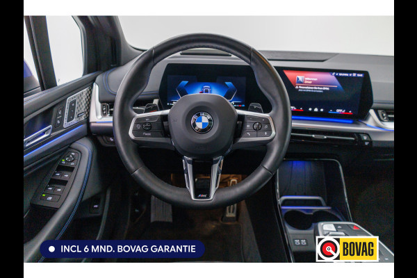 BMW 2 Serie Active Tourer 218i M-Sport automaat | 19 inch Individual Panoramadak | Harman Kardon | HUD Adaptive cruise, 360 Camera, PDC V+A,  El.verstelbare stoel met geheugen, Elektrische achterklep, Keyless