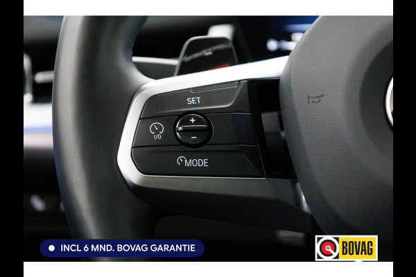BMW 2 Serie Active Tourer 218i M-Sport automaat | 19 inch Individual Panoramadak | Harman Kardon | HUD Adaptive cruise, 360 Camera, PDC V+A,  El.verstelbare stoel met geheugen, Elektrische achterklep, Keyless