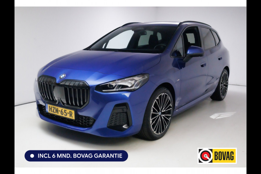 BMW 2 Serie Active Tourer 218i M-Sport automaat | 19 inch Individual Panoramadak | Harman Kardon | HUD Adaptive cruise, 360 Camera, PDC V+A,  El.verstelbare stoel met geheugen, Elektrische achterklep, Keyless