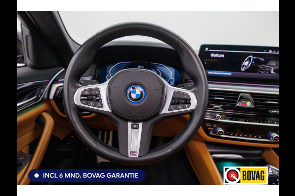 BMW 5 Serie 545e xDrive High Exec. M-sport Black Edition 394 PK automaat | Open Dak | Trekhaak elec. | 360 Camera, Stoel- en stuurverwarming