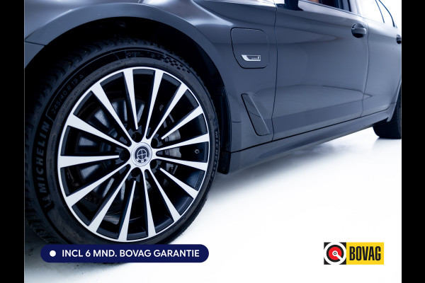 BMW 5 Serie 545e xDrive High Exec. M-sport Black Edition 394 PK automaat | Open Dak | Trekhaak elec. | 360 Camera, Stoel- en stuurverwarming