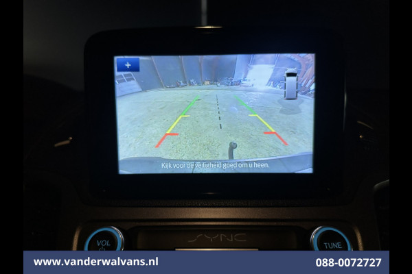 Ford Transit Connect 1.5 EcoBlue 100pk L2H1 Euro6 Airco | Camera | Navigatie | Trekhaak | LM velgen Parkeersensoren, Bumper in de kleur, Verwarmde voorruit, Zijdeur