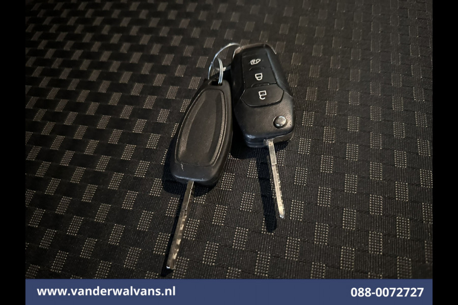 Ford Transit Connect 1.5 EcoBlue 100pk L2H1 Euro6 Airco | Camera | Navigatie | Trekhaak | LM velgen Parkeersensoren, Bumper in de kleur, Verwarmde voorruit, Zijdeur