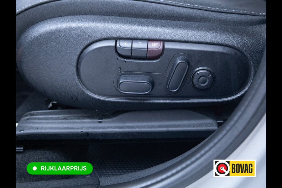 MINI Countryman 2.0 Cooper S E ALL4 Chili | Adap. Cruise | Leer | Elec. achterklep | Sfeerverlichting | Elec. verstelbare en verwarmbare lederen stoelen,  Navigatie, App. connect