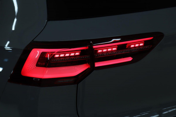 Volkswagen Golf 2.0 TSI GTI CLUBSPORT BLACK STYLE/PERFORMANCE/NURBUGRING/PANO/H-K/IQ-LIGHT/VOLL