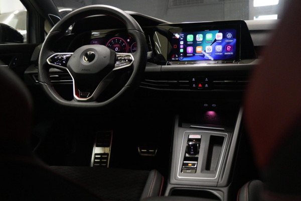 Volkswagen Golf 2.0 TSI GTI CLUBSPORT BLACK STYLE/PERFORMANCE/NURBUGRING/PANO/H-K/IQ-LIGHT/VOLL