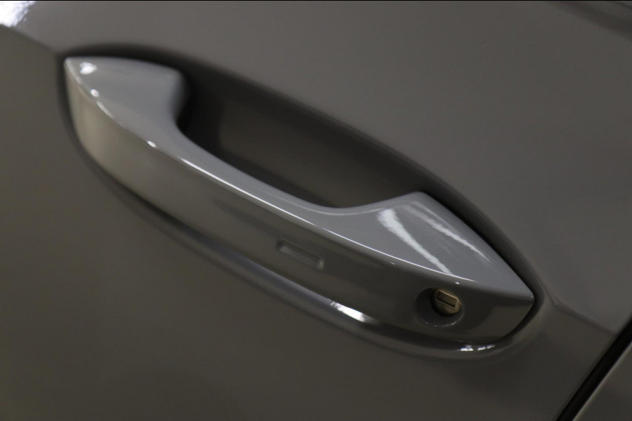 Volkswagen Golf 2.0 TSI GTI CLUBSPORT BLACK STYLE/PERFORMANCE/NURBUGRING/PANO/H-K/IQ-LIGHT/VOLL