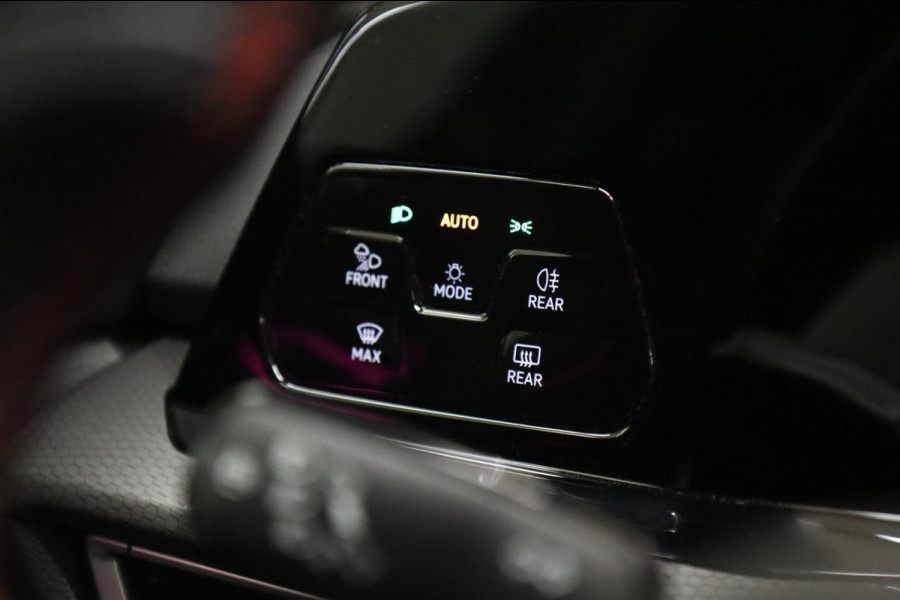 Volkswagen Golf 2.0 TSI GTI CLUBSPORT BLACK STYLE/PERFORMANCE/NURBUGRING/PANO/H-K/IQ-LIGHT/VOLL