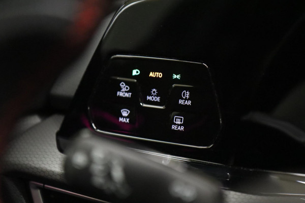 Volkswagen Golf 2.0 TSI GTI CLUBSPORT BLACK STYLE/PERFORMANCE/NURBUGRING/PANO/H-K/IQ-LIGHT/VOLL