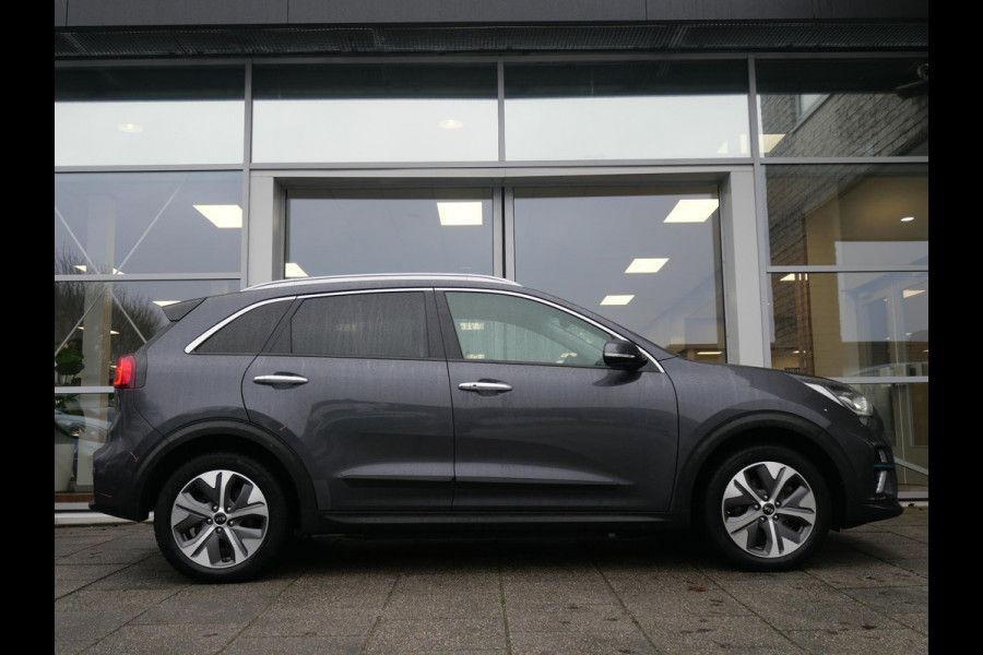 Kia e-Niro ExecutiveLine 64 kWh | Cruise | Clima | Camera | Carplay | Navi | Keyless | Stoelverwarming-verkoeling |